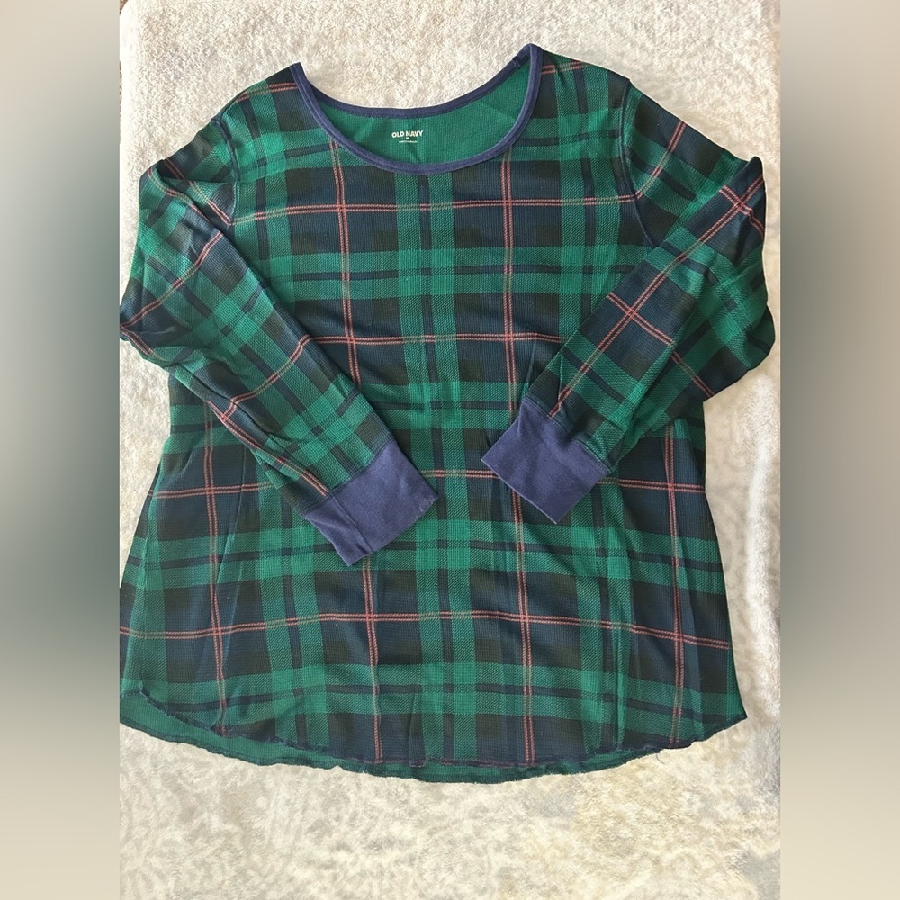 Old Navy Plaid Waffle Knit Pajama Top - Picture 2 of 6